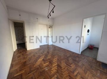 Departamento · 26m² · 1 Ambiente · Palermo Alquiler Monoambiente con Balcón Contra Frente Muy Luminoso!