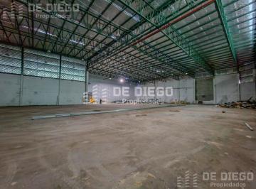 Depósito · 4200m² · 10 Cocheras · Depositoedificio Local Comercial en Alquiler 4200 m² - William Morris Hurlingham