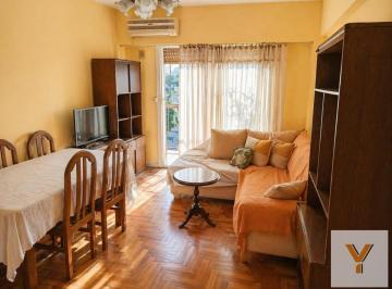 Departamento · 72m² · 4 Ambientes · Departamento en Venta - 3 Dorm. 2 Baños - Villa Crespo