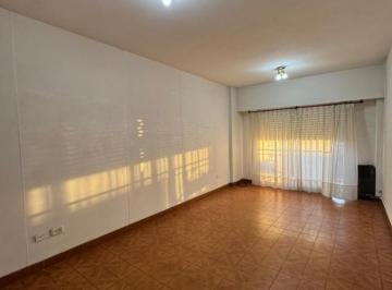 Departamento · 90m² · 3 Ambientes · Departamento 3 Ambientes en Alquiler!