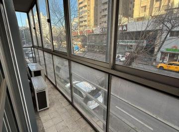 Departamento · 140m² · 12 Ambientes · Departamento en Venta - 3 Dorm. - Av Colon Esq. Sucre