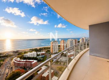 Foto1 · En Venta Apartamento de 3 Dorm. con Vista Al Mar en Mansa, Punta del Este