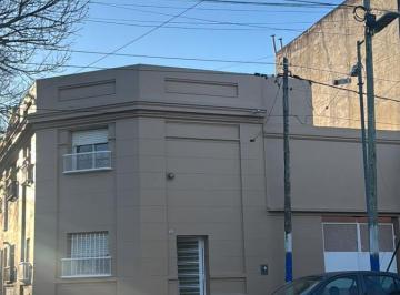 Casa · 56m² · 3 Ambientes · Casa en Alquiler - 2 Dorm. 1 Baño - La Plata