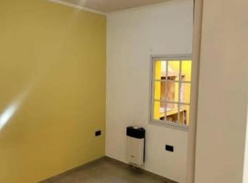 Departamento · 45m² · 3 Ambientes · Departamento en Alquiler - 2 Dorm. 1 Baño - Tolosa