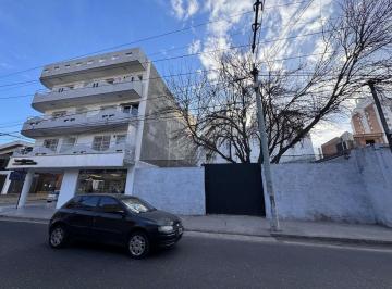 Terreno · 300m² · Lote en Venta en Guemes - Apto Edificacion - Cocheras