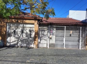 Casa · 200m² · 6 Ambientes · Casa en Venta - 4 Habitaciones - San Miguel
