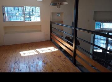 Departamento de 2 ambientes, Tres de Febrero · Departamento Independiente en Esquina