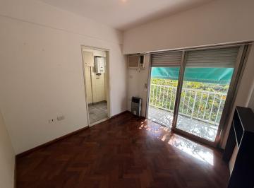 Departamento · 26m² · 3 Ambientes · Departamento de 1 Dorm en Tucuman E Italia. Balcon Corrido!