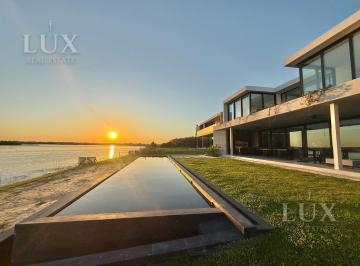 Casa · 406m² · 7 Ambientes · 4 Cocheras · Casa a La Laguna en Venta Marinas Puertos del Lago Escobar