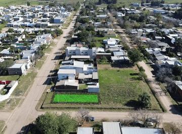 Terreno · 260m² · Se Vende Lote en Barrio Las Flores Rqta.