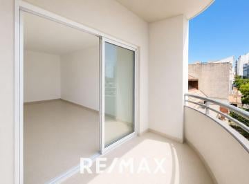 Departamento · 42m² · 3 Ambientes · Venta Depto. 3 Ambientes, Balcon, Parque Patricios