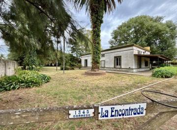 Quinta vacacional · 200m² · 3 Dormitorios · 3 Cocheras · Venta Casaquinta con Pileta