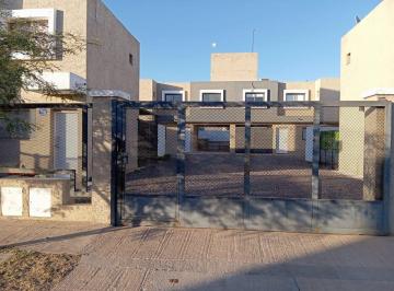 Casa · 120m² · 4 Ambientes · 1 Cochera · Venta Dúplex 3 Dor Patio Asador Cochera Docta Cba