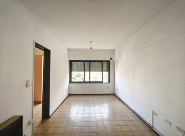 Departamento · 48m² · 3 Ambientes · Departamento en Venta Plaza Italia 2 Dorm.