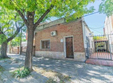 Casa · 142m² · 10 Ambientes · 2 Cocheras · Venta 2 Casas 4 Dorm. Brazo Oriental