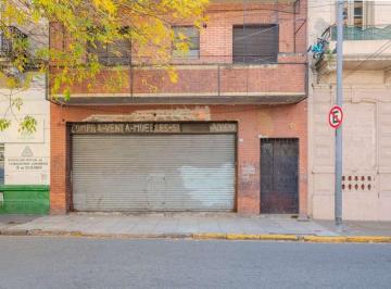 Casa · 430m² · 6 Ambientes · Venta en Block - Local - Deposito - 2 Uf - Permuta