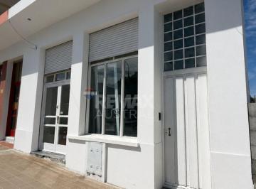 Local comercial · 207m² · Salon en Zona Comercial