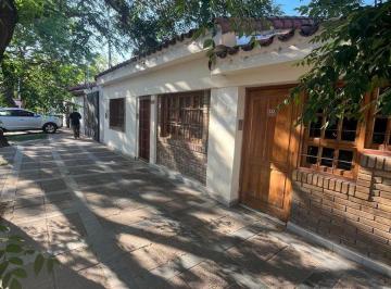 Casa · 203m² · 16 Ambientes · Casa 8 Habitaciones + 4 Baños, Ciudad de Mendoza