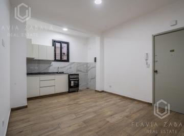 Departamento · 31m² · 2 Ambientes · Venta Departamento Dos Ambientes Reciclado con Patio en San Martín Centro