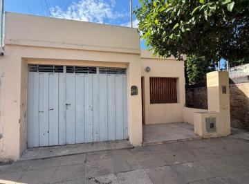Casa · 153m² · 3 Ambientes · 1 Cochera · Venta Casa + Dpto B° Consolata