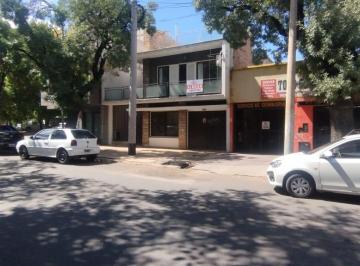 Casa · 250m² · 9 Ambientes · 1 Cochera · Alquiler Comercial Ciudad