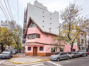 Casa · 280m² · 6 Ambientes · 2 Cocheras · Venta Casa 4 Dorm. Lote Propio en Esquina 2 Plantas Terraza Garage Almagro