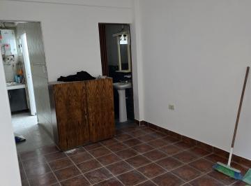 Alquiler PH tipo duplex en Ciudadela, distribuida en 2 niveles la unidad cuenta · Alquiler PH en Ciudadela Sur, 2 Amb + Cocina Comedor