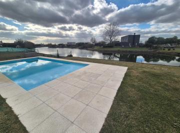 Casa · 270m² · 7 Ambientes · 1 Cochera · Casa en Alquiler en El Cantón Norte, El Cantón, Escobar