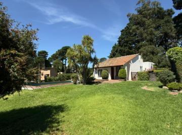 Casa · 108m² · 1 Cochera · Venta / Chalet 3 Ambientes / Sierra de Los Padres