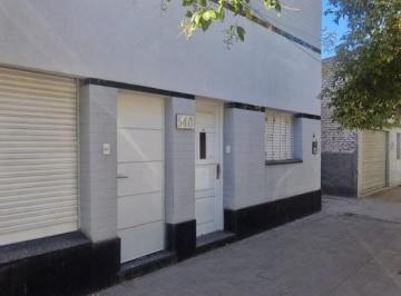 Casa · 160m² · 5 Ambientes · 1 Cochera · Casa en Cipolletti