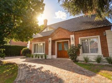 Casa · 200m² · 5 Ambientes · 5 Cocheras · Venta Casa Pileta Country Banco Provincia