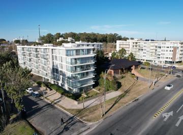 Departamento · 38m² · 2 Ambientes · 1 Cochera · 1 - Blanes Viale 12 4° 408