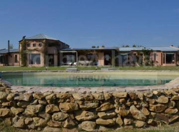 Campo · 370ha · 6 Ambientes · 1 - El Pejerrey - Chacra Tierrabuena