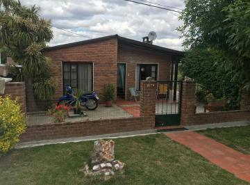 Casa · 149m² · 3 Dormitorios · 1 Cochera · 1 - Publica 1276 (Fracc Clavijo Beito)