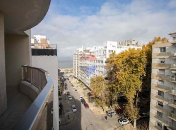 Departamento · 71m² · 4 Ambientes · 1 Cochera · Alquiler Apartamento 2 Dorm. Pocitos
