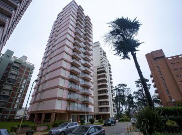 Departamento · 45m² · 2 Ambientes · 1 Cochera · Departamento en Centro