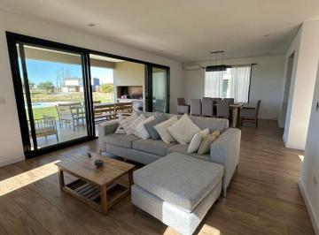 AMN-AMN-4007_2 · Casa en Venta en Alquiler en El Canton Norte - Escobar