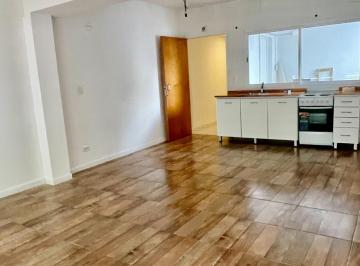 Departamento · 52m² · 3 Ambientes · 1 Cochera · Departamento 3 Ambientes Venta Caballito