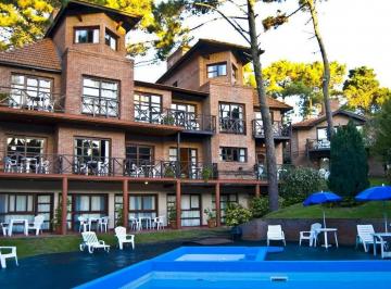 Departamento · 2750m² · Hotel 4 Estrellas en El Centro de Cariló