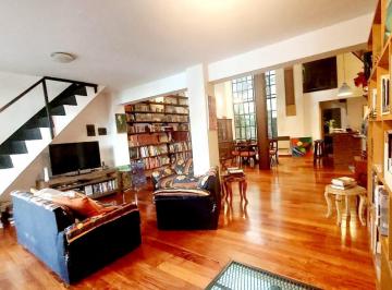 PH · 153m² · 4 Ambientes · PH en Venta - 1 Dormitorio 2 Baños - 153 m² - Palermo