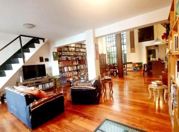 PH · 153m² · 4 Ambientes · PH en Venta - 1 Dormitorio 2 Baños - 153 m² - Palermo