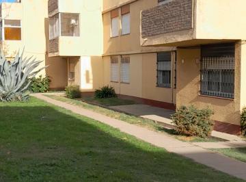 Departamento de 6 ambientes, Bahía Blanca · Departamento en Venta a Remodelar