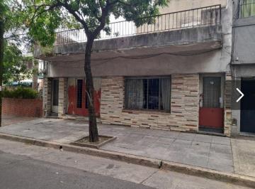 Casa de 4 ambientes, Saavedra · Casa a Refaccionar en Saavedra!
