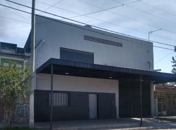 Local comercial · Local en Famailla