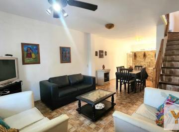 Casa · 78m² · 4 Ambientes · Casa en Venta - 3 Dorm. 2 Baños - Mar del Tuyú