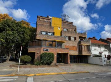 Departamento · 111m² · 4 Ambientes · 2 Cocheras · Piso 4 Ambientes + Dependencia, en Venta en Villa Devoto, con 2 Cocheras Cubiertas