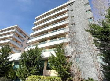 Departamento · 95m² · 3 Ambientes · 1 Cochera · Impecable Departamento