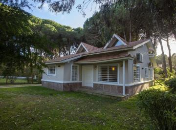 Casa · 120m² · 5 Ambientes · 2 Cocheras · Casa en Pinamar - Zona Lasalle