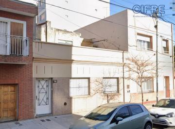 PH · 57m² · 3 Ambientes · PH Villa Pueyrredon, Al Frente y a Refaccionar, Plano Aprobado Para 4 Amb con Garage en Dos Plantas.