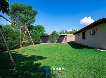 Casa · 180m² · 5 Dormitorios · 3 Cocheras · Venta Casa Villa Rebeca